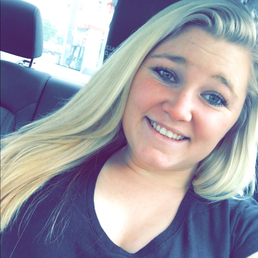 Meet your Posher, Breanna